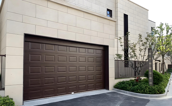 巴音郭楞车库门