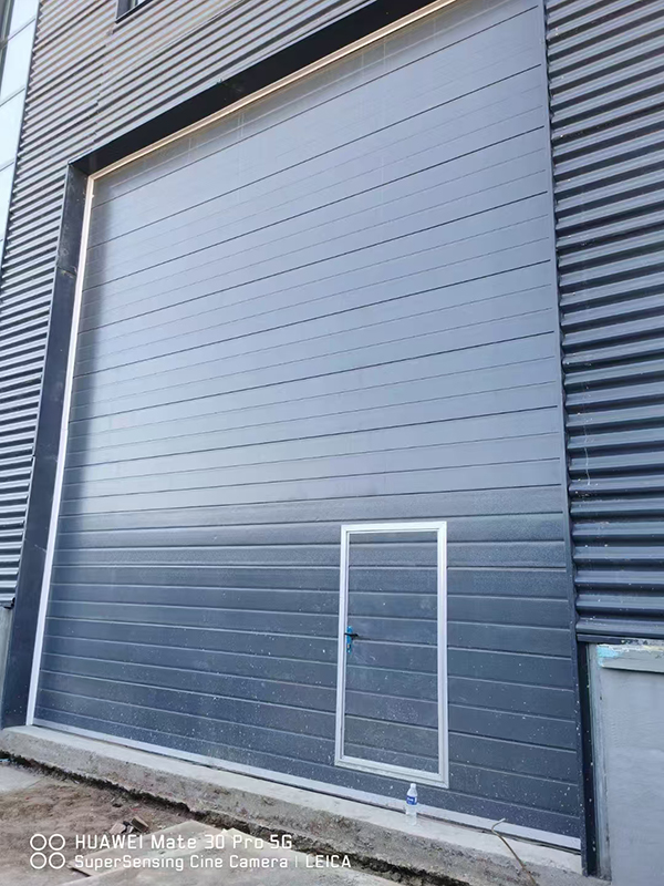 巴音郭楞车库门