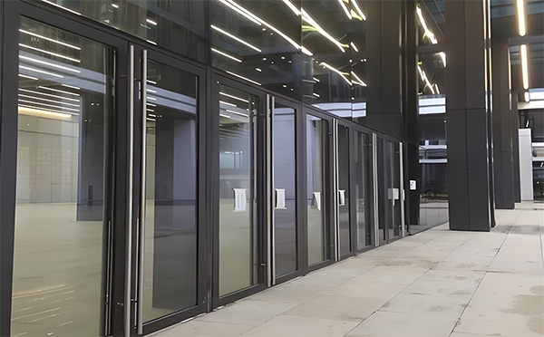 巴音郭楞玻璃地弹门 巴音郭楞玻璃地弹门