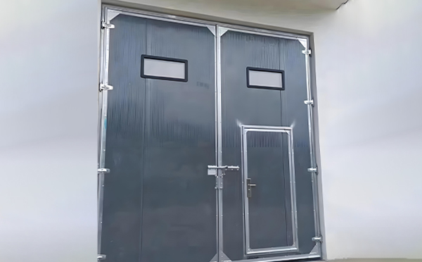 巴音郭楞厂房保温门