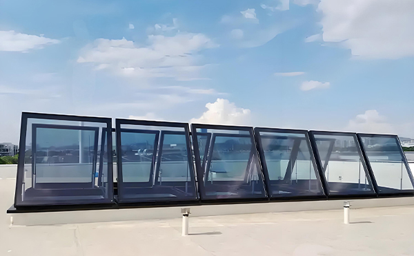 巴音郭楞排烟窗有效面积计算方法与应用