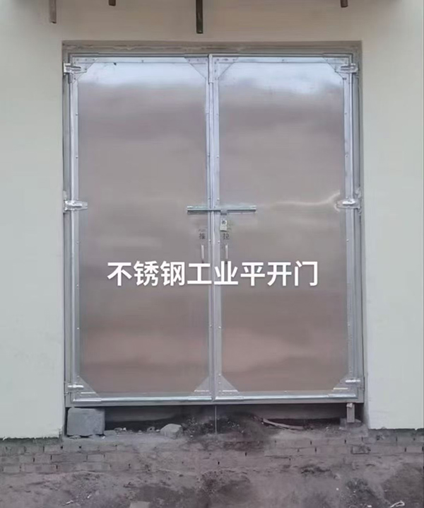 不锈钢巴音郭楞工业平开门在现代工业场景中的应用实践