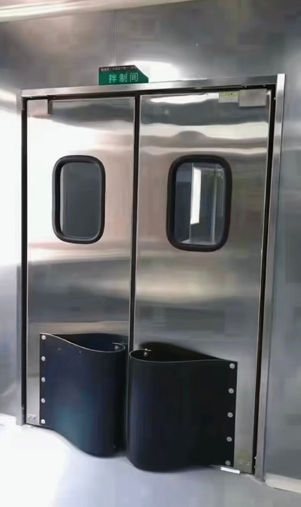 巴音郭楞防火门安装项目助力物流中心提升消防安全等级